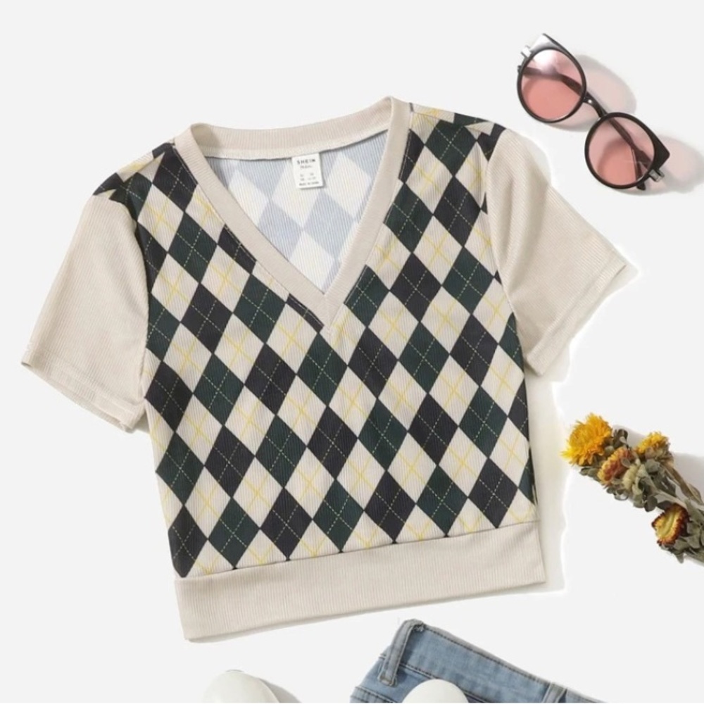 Plaid V neck Crop top
